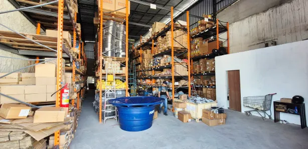 Galpão / Depósito / Armazém para alugar, 200m² no Novo Aleixo, Manaus