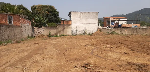 Terreno / Lote / Condomínio à venda, 400m² no Parque Mambucaba (Mambucaba), Angra dos Reis