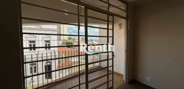 Apartamento com 3 Quartos para venda ou aluguel, 131m² no Zona Central, Rio Claro