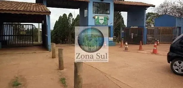 Fazenda / Sítio / Chácara com 4 Quartos à venda, 10m² no Carafá, Votorantim