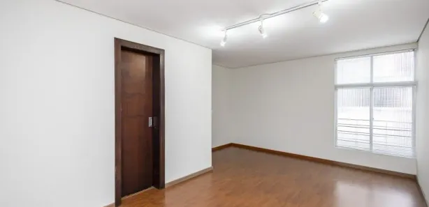 Conjunto Comercial / Sala para alugar, 120m² no Bigorrilho, Curitiba