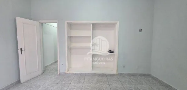 Kitnet com 1 Quarto à venda, 30m² no Pitangueiras, Guarujá