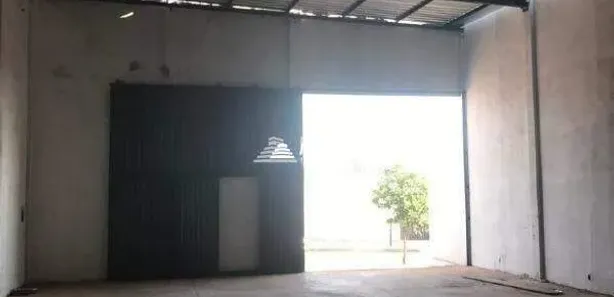 Galpão / Depósito / Armazém à venda, 200m² no Jardim Espanha, Uberaba