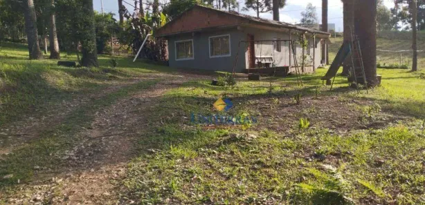 Fazenda / Sítio / Chácara com 3 Quartos à venda, 90m² no Saltinho, Campina Grande do Sul