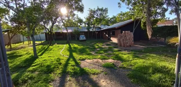 Fazenda / Sítio / Chácara com 3 Quartos à venda, 1000m² no Chácara das Mansões, Campo Grande