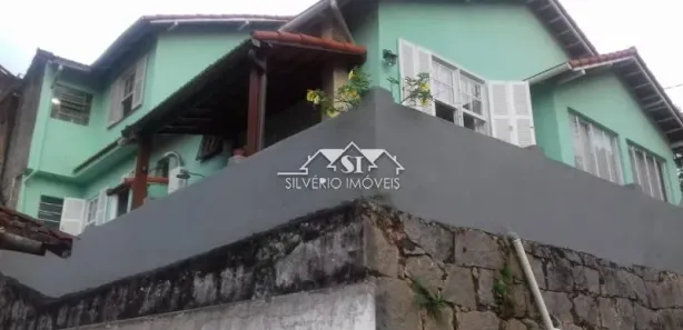 Casa com 3 Quartos à venda, 140m² no Castelanea, Petrópolis