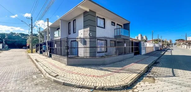 Casa de Condomínio com 3 Quartos à venda, 100m² no Itacolomi, Balneário Piçarras