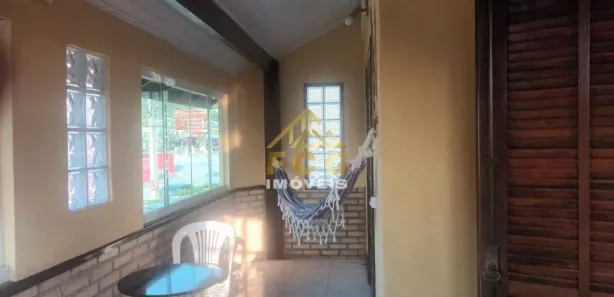 Sobrado com 4 Quartos à venda, 300m² no Itaipu, Niterói