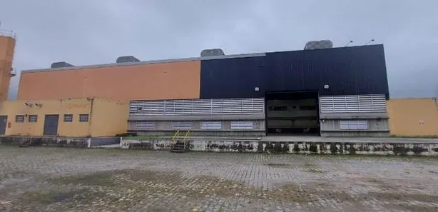Galpão / Depósito / Armazém com 2 Quartos para alugar, 1300m² no Vila Industrial, Mogi das Cruzes
