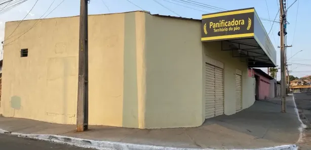 Conjunto Comercial / Sala à venda, 105m² no , Hidrolândia