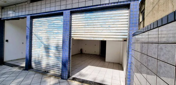 Loja / Salão / Ponto Comercial à venda, 65m² no Centro, Nilópolis