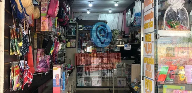 Loja / Salão / Ponto Comercial à venda, 38m² no Parque Dourado, Ferraz de Vasconcelos