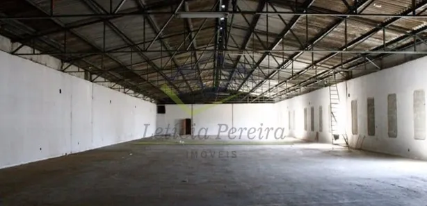 Prédio Inteiro para venda ou aluguel, 3800m² no Vila Lavínia, Mogi das Cruzes