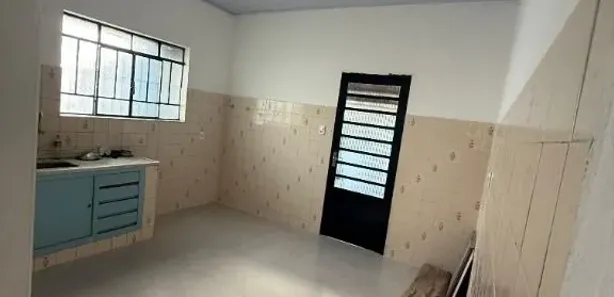 Casa com 2 Quartos para alugar, 140m² no Vila Santa Izabel, Caçapava