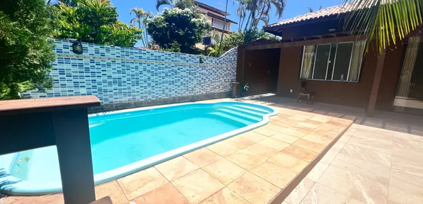 Casa com 4 Quartos para venda ou aluguel, 220m² no Buraquinho, Lauro de Freitas
