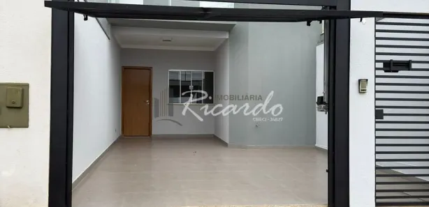 Sobrado com 2 Quartos para alugar, 60m² no Jardim San Rafael, Arapongas