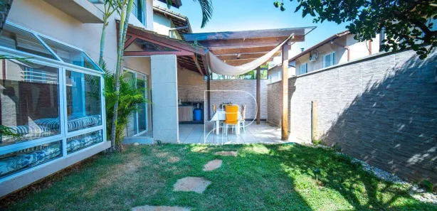Casa de Condomínio com 3 Quartos à venda, 174m² no Jardim Colibri, Embu das Artes