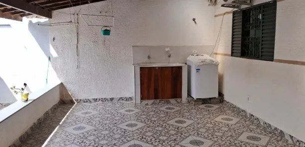Casa com 3 Quartos para alugar, 203m² no Jardim João Paulo II, Sumaré