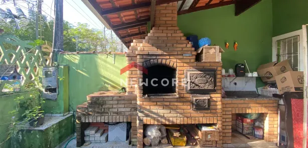 Casa com 2 Quartos à venda, 90m² no Balneario Jussara, Mongaguá