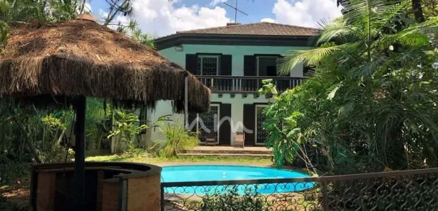 Fazenda / Sítio / Chácara com 3 Quartos para venda ou aluguel, 2400m² no Chácara São João, Carapicuíba