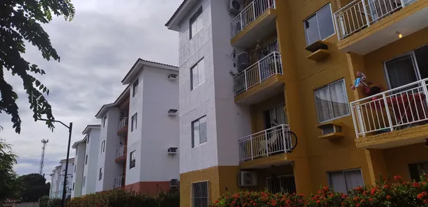 Apartamento com 3 Quartos para alugar, 53m² no Tarumã, Manaus