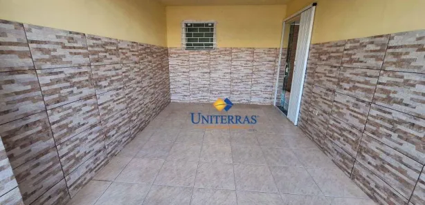 Casa com 2 Quartos para alugar, 120m² no São Gabriel, Colombo