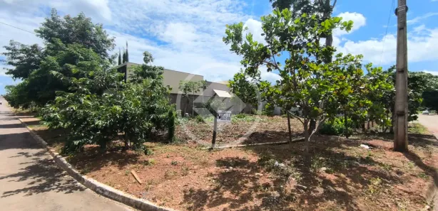 Terreno / Lote / Condomínio à venda, 360m² no , Hidrolândia