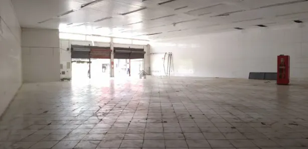 Galpão / Depósito / Armazém à venda, 1400m² no Santa Marta, Ribeirão das Neves