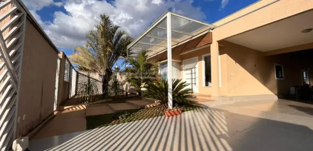 Casa de Condomínio com 4 Quartos à venda, 192m² no Setor Habitacional Tororó, Brasília