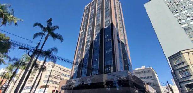 Conjunto Comercial / Sala para alugar, 50m² no Centro, Curitiba