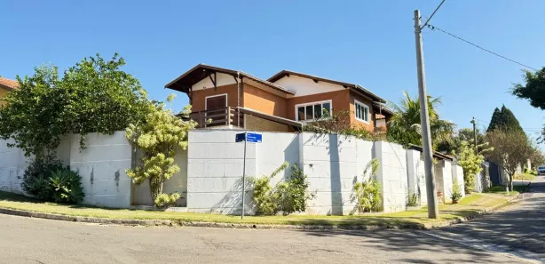 Casa com 4 Quartos à venda, 229m² no Centro, Águas de São Pedro