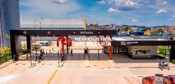 Galpão / Depósito / Armazém para alugar, 2022m² no Quitaúna, Osasco