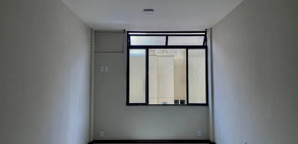 Kitnet com 1 Quarto à venda, 37m² no São Mateus, Juiz de Fora