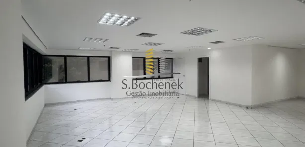 Conjunto Comercial / Sala com 1 Quarto para venda ou aluguel, 83m² no Alphaville Industrial, Barueri