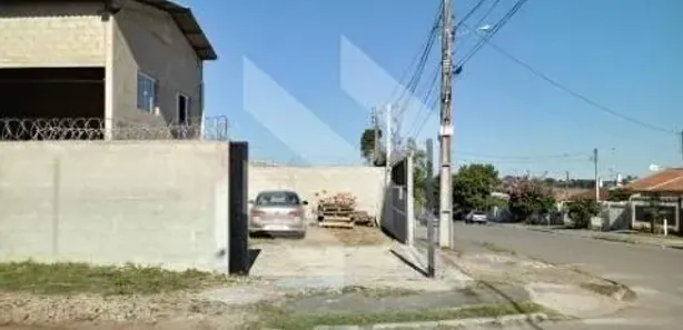Galpão / Depósito / Armazém à venda, 210m² no Costeira, São José dos Pinhais