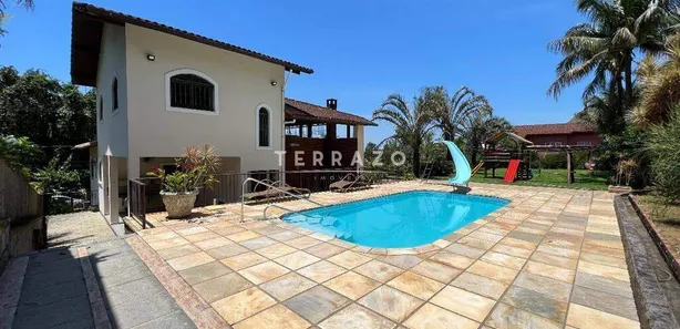 Casa de Condomínio com 4 Quartos à venda, 320m² no Limoeiro, Guapimirim