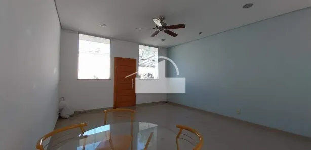 Casa com 2 Quartos para alugar, 100m² no Recanto do Cedro, Sete Lagoas