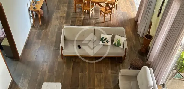 Casa de Condomínio com 4 Quartos à venda, 430m² no , Hidrolândia