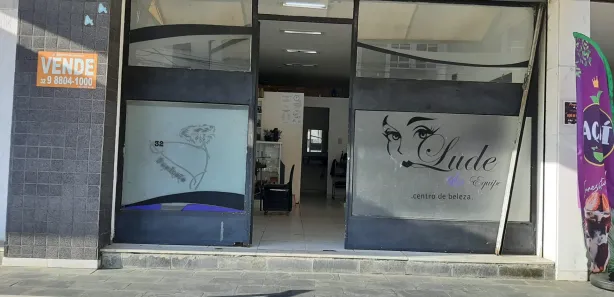 Loja / Salão / Ponto Comercial à venda, 31m² no Cascatinha, Juiz de Fora