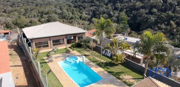 Fazenda / Sítio / Chácara com 4 Quartos à venda, 1000m² no , Mairinque