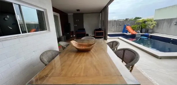 Casa de Condomínio com 4 Quartos para venda ou aluguel, 300m² no Alphaville (Abrantes), Camaçari