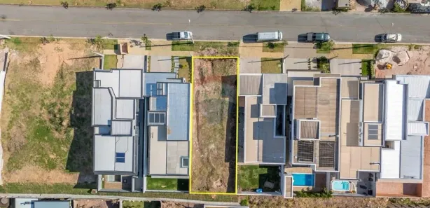 Terreno / Lote / Condomínio à venda, 300m² no Jardim 21 de Março, Louveira