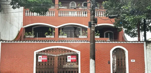 Sobrado com 4 Quartos para venda ou aluguel, 414m² no Vila Júlia, Poá