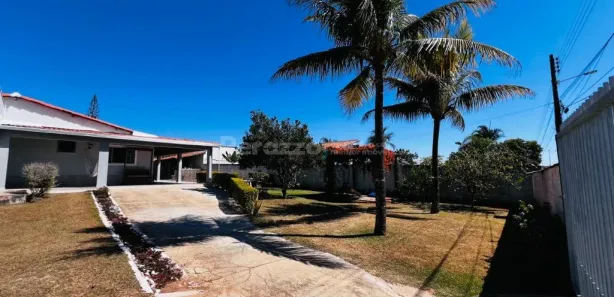 Casa de Condomínio com 3 Quartos à venda, 832m² no Setor Habitacional Tororó, Brasília