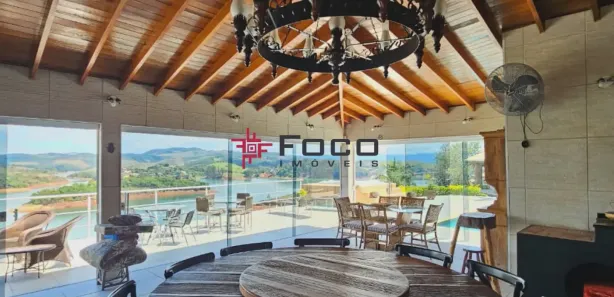 Fazenda / Sítio / Chácara com 4 Quartos à venda, 269m² no , Igaratá