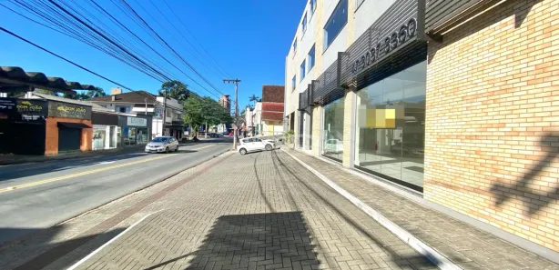 Conjunto Comercial / Sala para alugar, 30m² no Velha, Blumenau