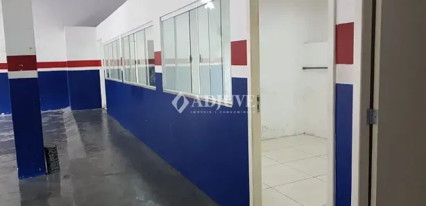Loja / Salão / Ponto Comercial com 1 Quarto à venda, 299m² no Bingen, Petrópolis