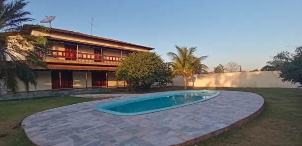Casa com 5 Quartos à venda, 430m² no , Colina