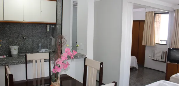Flat com 1 Quarto para alugar, 50m² no Meireles, Fortaleza