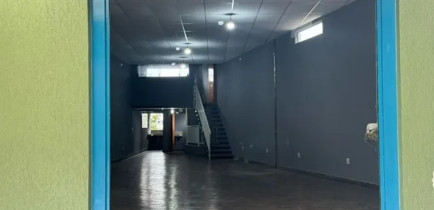Galpão / Depósito / Armazém com 2 Quartos para alugar, 240m² no Batistini, São Bernardo do Campo